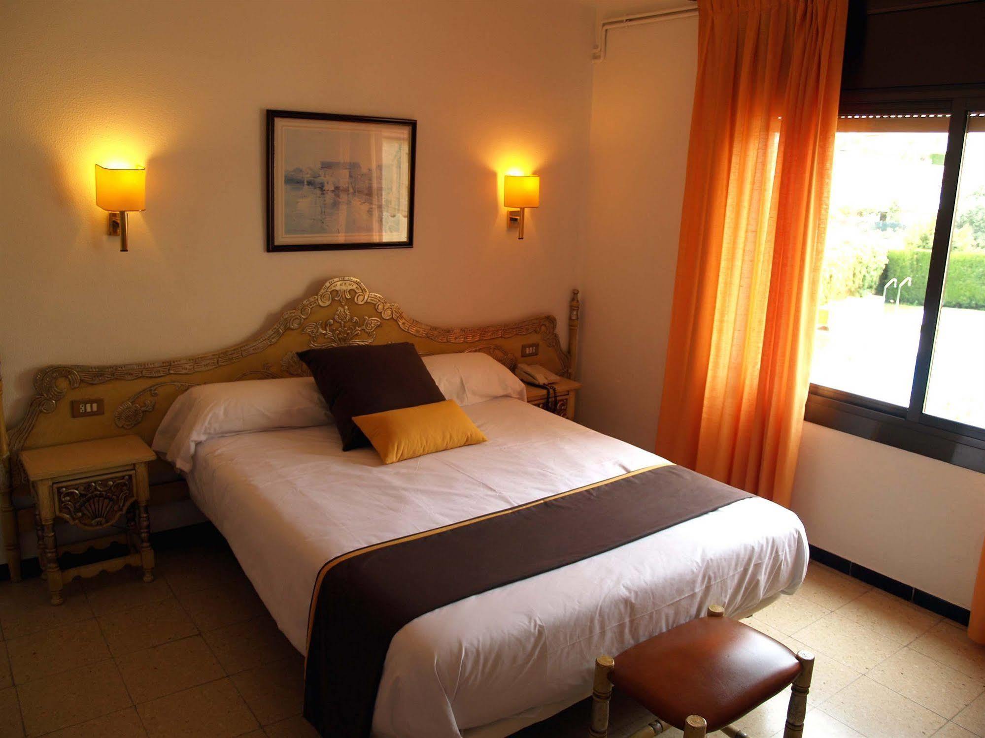 Del Sol Hotel